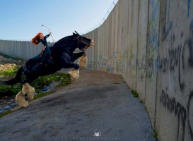 بناء جدار الفصل العنصري عام 2002: ما في اشي بوقف بوجه حريتي!