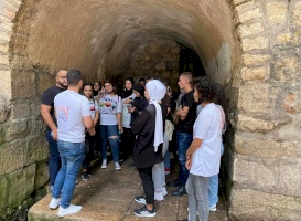  مجموعة "حِراك" من الداخل الفلسطيني، تلتقي مجموعة الشباب للتُراث المقدسي في سِلوان، القدس.