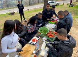 زيارة مجموعة من الناصرة لمجموعة من القدس.