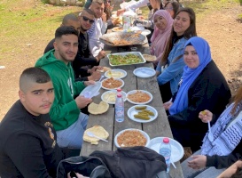 زيارة مجموعة من الناصرة لمجموعة من القدس.